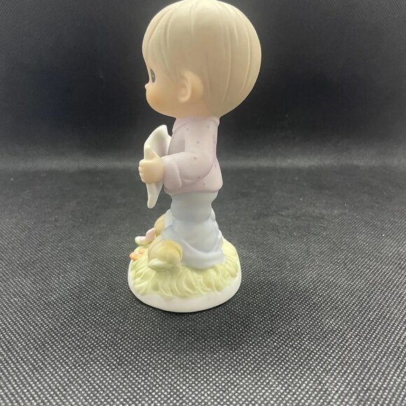 Precious Moments “I Will Love You All Ways” (Item #679704, 1999) - Picture 6 of 9